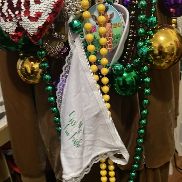 Shipping Label - Picture 2 of 3